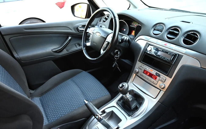 Ford Galaxy cena 13900 przebieg: 278000, rok produkcji 2007 z Wąchock małe 254